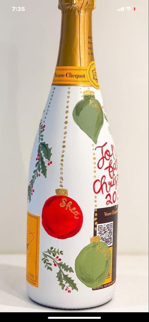 Paint Wine Bottles Christmas, New Year Painted Champagne Bottle, How To Paint Veuve Bottle, Thanksgiving Champagne Bottle, Holiday Painted Wine Bottles, Halloween Painted Champagne Bottles, Decorated Wine Bottles Christmas, Painted Wine Bottles Christmas Diy, Holiday Painted Champagne Bottle