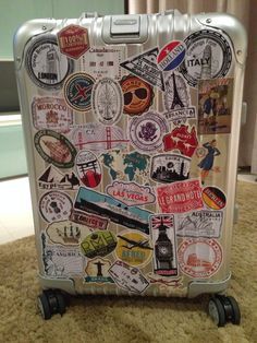 Luggage Painting, Rimowa Luggage, Beach Vacation Packing, Beach Vacation Packing List, Suitcase Stickers, Luggage Stickers, Cruise Liner, Packing List For Vacation, Vacation Packing