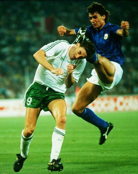 Italy 1 Rep of Ireland 0 in 1990 in Rome. Paolo Maldini and John Aldridge in action in the World Cup Quarter Final. Maldini Tackle, Antonio Silva, Italy World Cup, George Weah, Football Celebrations, Street Football, Tackle Football, Milan Football, Paolo Maldini