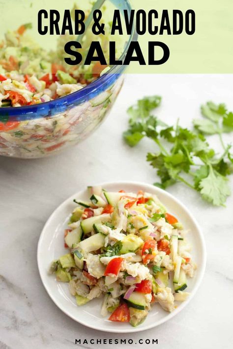 Best Crab Salad Recipe, Crab And Avocado, Crab Avocado, Chermoula Sauce, Salad A Day, Beautiful Salads, Seafood Ideas, Mediterranean Recipes Healthy, Crab Salad Recipe