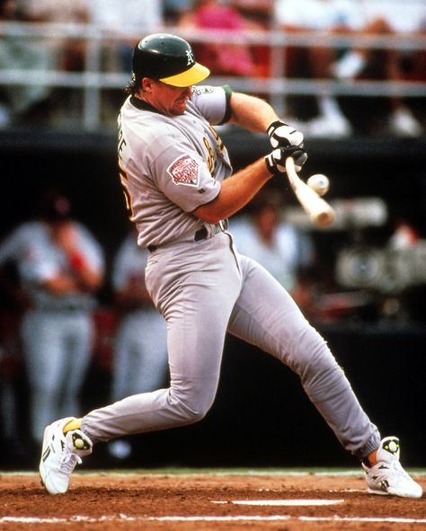 Mark McGwire - Oakland A's Major League Baseball Aesthetic, Baseball Poses, Big Mack, Mark Mcgwire, Dangerous Sports, Max Clark Baseball, Baseball Tips, Oakland A’s, Baseball Hitting