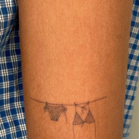 max lilien 🤠 on Instagram: "👙 from my most recent flash - - - #stickandpoke #stickandpoketattoo #handpoke #handpoketattoo #tattoo #smalltattoo #daintytattoo #finelinetattoo" Brown Tattoo Ink, Funky Tattoos, Handpoke Tattoo, Small Flower Tattoos, Stick N Poke Tattoo, Tattoo Now, Hand Poked Tattoo, Poke Tattoo, Dainty Tattoos