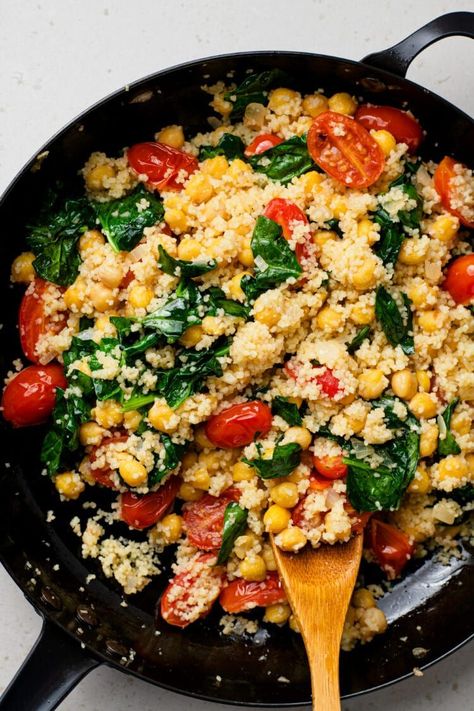 Couscous With Spinach, Couscous Chickpea, Vegan Couscous Recipes, Chickpea Couscous, Chickpeas And Spinach, Curried Couscous, Couscous Dishes, Chickpea Spinach, Couscous Recipes