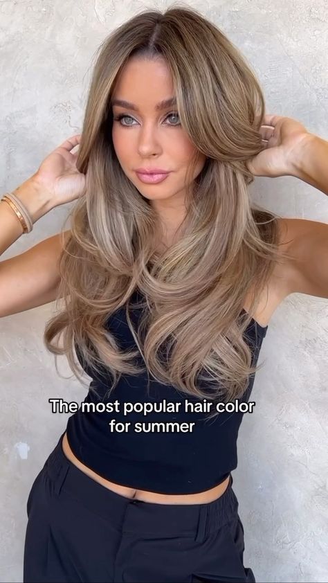 Chrissy Ellingson Rasmussen (@hairby_chrissy) • Instagram photos and videos Beachy Brunette, Hair By Chrissy, Pecan Sandie, Hairby Chrissy, Sandy Hair, Perfect Blonde Hair, Beach Goddess, Dark Blonde Hair Color, Hair Extensions For Short Hair