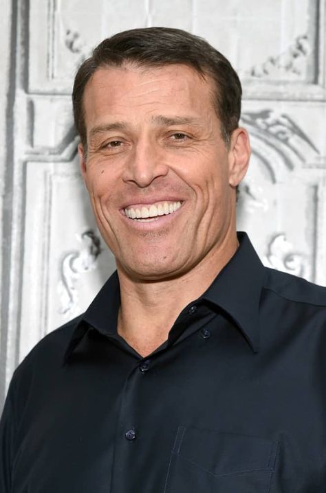 6 Best Tony Robbins Books (2020) Tony Robbins Books, Confirmation Bias, Anthony Robbins, Personal Achievements, Waste Of Time, Page One, Wealth Management, Tony Robbins, Nbc News