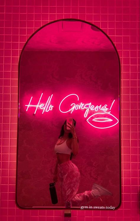 Mexican Restaurant Design, Waxing Room, Esthetics Room, Selfie Wall, Nightclub Design, Nail Salon Design, Graphisches Design, Deco Studio, Beauty Salon Decor