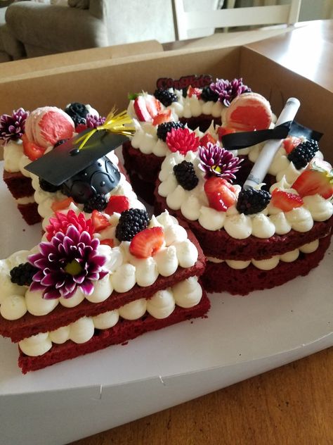 Number Cake. Red Velvet Cake with Cream Cheese Buttercream Red And Black Number Cake, Red Velvet Graduation Cake, Number Graduation Cake, Red Velvet 18th Birthday Cake, Graduation Number Cake, Red Velvet Number Cake, Numbered Cakes, Doctorate Graduation, Cake Red Velvet