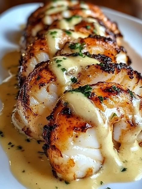 Garlic Butter Lobster, Butter Lobster, Gizzards Recipe, Seafood Dish Recipes, Lobster Dishes, Lobster Recipes Tail, Fish Dinner Recipes, Lobster Recipes, Fish Recipes Healthy