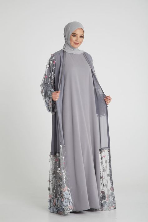 Simple Abaya, Abaya Fashion Dubai, Modest Fashion Hijab, Muslimah Dress, Islamic Dress, Mode Abaya, Muslim Fashion Dress, Abaya Designs, Muslim Fashion Outfits