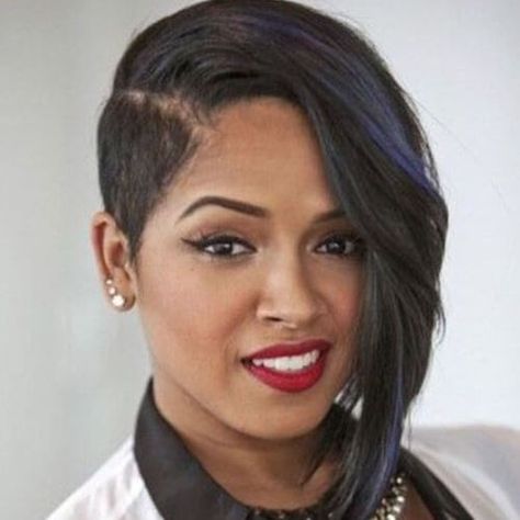 50 Ultra-Cool Shaved Hairstyles for Black Women Black Hairstyles Short, Short Asymmetrical Haircut, Side Shave, Kort Bob, Asymmetrical Haircut, Ombre Bob, Shaved Side Hairstyles, Asymmetrical Hairstyles, Side Hairstyles