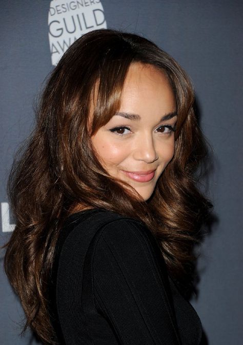 Ashley Madekwe Ashley Madekwe, Cute Makeup, Gorgeous Hair, Pretty Hairstyles, Style Icon, Revenge, Beautiful People, Fashion Beauty, Hair Color