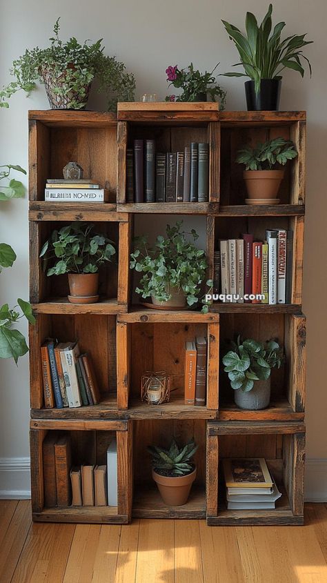 Woodworking Basics for New Woodworkers Wooden Pallet Bookshelf, Homemade Bookshelf, Homemade Bookshelves, Handmade Bookshelf, Rustic Outdoor Benches, Easy Woodworking Projects For Beginners, Pallet Bookshelf, Easy Woodworking Ideas, Woodworking Projects For Beginners