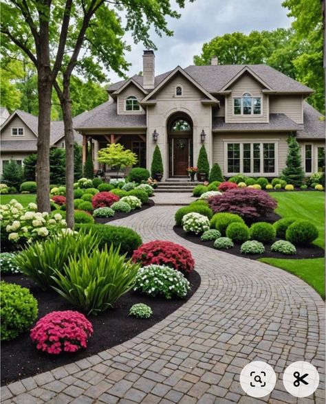 Front Garden Landscape, Small Front Yard Landscaping, Front Yard Garden Design, Home Garden Design, Outdoor Gardens Design, Home Landscaping, Garden Landscape Design, Yard Design, Front Yard Garden