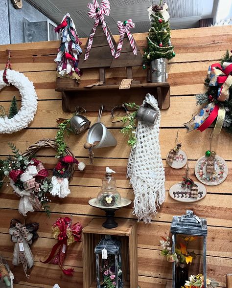 I stocked my booth with more Christmas decor and vintage gifts for everyone that they will love… come out to Just around the corner and support small businesses Gifts For Everyone, Support Small Business, Vintage Gifts, Around The Corner, Small Businesses, Christmas Decor, For Everyone, Small Business, Christmas Decorations