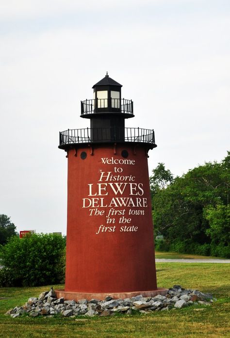 There are multiple options where you can start the Byway route: "the Gateways from the Land" (Kings Highway, Savannah Road, and New Road), or the "Gateways from the Sea" (Pilottown Road, Neck Road, and Cape Henlopen Drive). The route travels along Pilottown Road/First Street, Gills Neck Road, New Road, Kings Highway, Cape Henlopen Drive, and Savannah Road, taking you right through the town of Lewes. Brick Victorian Homes, Cape Henlopen, Lewes Delaware, Future Cities, Bethany Beach, Rehoboth Beach, Stay Overnight, Historic Architecture, New Roads