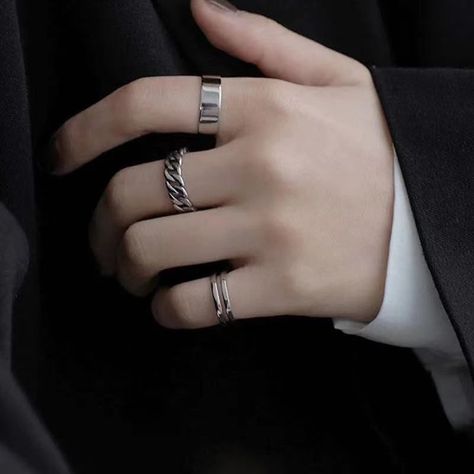 When you rebirth as Jeremy gilbert in the alternative universe What… #fanfiction #Fanfiction #amreading #books #wattpad Hand With Ring, Guy Jewelry, Finger Accessories, Cool Rings For Men, Ring Boy, Snk Cosplay, Hand Rings, Index Finger, Finger Rings