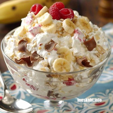 Banana Split Fluff Salad Banana Split Fluff Salad, Banana Split Fluff, Ineskohl Kitchen, Instant Banana Pudding, Homemade Strawberry Cake, Spring Time Desserts, Fluff Salad, Tapioca Pudding, Banana Cheesecake