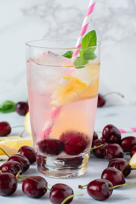 Sweet Cherry & Lemon Infused Water | Biscuits & Burlap Hot Water With Lemon, Strawberry Detox Water, Lemon Infused Water, Flavored Waters, Water With Lemon, Infused Waters, Fruit Infused Water Recipes, Flavored Water Recipes, Freezer Food