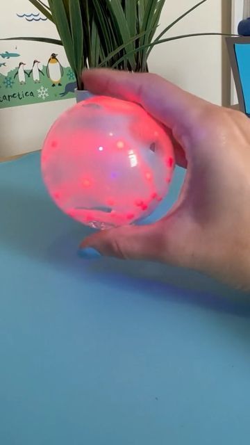 Bubble Experiment, Nano Bubble, Experiment Science, Glowing In The Dark, Ball Pump, Dark Paint, Stem Education, Diy Electronics, Science Activities