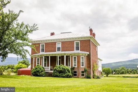 c.1889 Move-in Ready Brick Italianate Farmhouse W/Views And Outbuildings on 5.77 Private Acres Moorefield WV $295,000 - Country Life Dreams #brickhouses #italianates #oldhouses Old House Exterior, 1900 Farmhouse, Life Dreams, Old Houses For Sale, Rural Retreats, River Valley, Old House Dreams, Local History, Historic Home