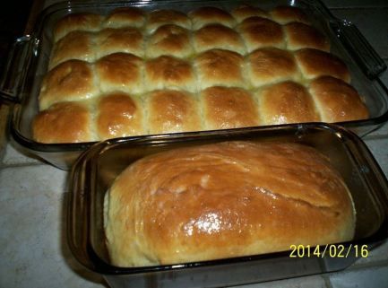 Homemade King Hawaiian Rolls Or Loaf Recipe Hawaiin Rolls Recipe, Hawaiian Buns, Thanksgiving Favorites, Hawaiian Bread, King Hawaiian Rolls, Bread Biscuits, Holidays 2023, Best Thanksgiving Recipes, Kings Hawaiian