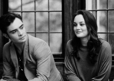 Who's that pretty face? Mode Gossip Girl, Estilo Gossip Girl, Gossip Girl Quotes, Stile Blair Waldorf, Gossip Girl Aesthetic, Nate Archibald, Chuck Blair, Chuck And Blair, Ed Westwick