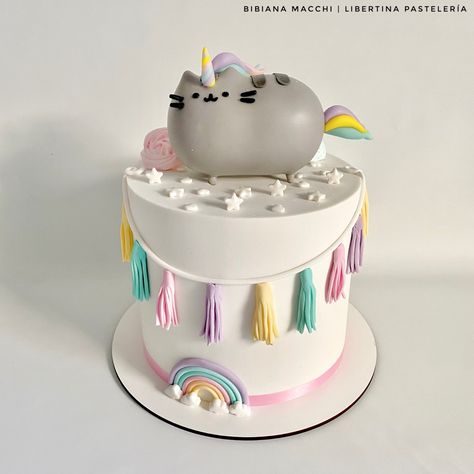 Pusheen Cakes Birthdays, Pusheen Birthday Cake Ideas, Pusheen Cat Birthday Cake, Pusheen Cake Pops, Pusheen Party Ideas, Pusheen Birthday Cake, Pusheen Cupcakes, Kawaii Cakes Birthday, Birthday Cake Kawaii