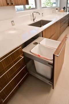 Hacer algo para esconder los botes de basura - Mid Century Modern Kitchen Remodel - modern - kitchen - seattle - BUILD LLC Mid Century Modern Kitchen Remodel, Modern Kitchen Remodel, Desain Pantry, Kitchen Sink Design, Kabinet Dapur, House Cabin, Mid Century Modern Kitchen, Cottage Ideas, Modern Kitchen Cabinets