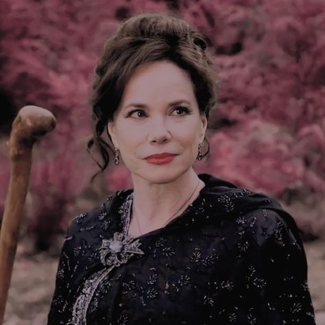 Cora Mills Once Upon A Time, Cora Once Upon A Time, Fam Aesthetic, Barbara Hershey, Cast Photos, Once Up A Time, Time Icon, List Of Characters, Celtic Goddess