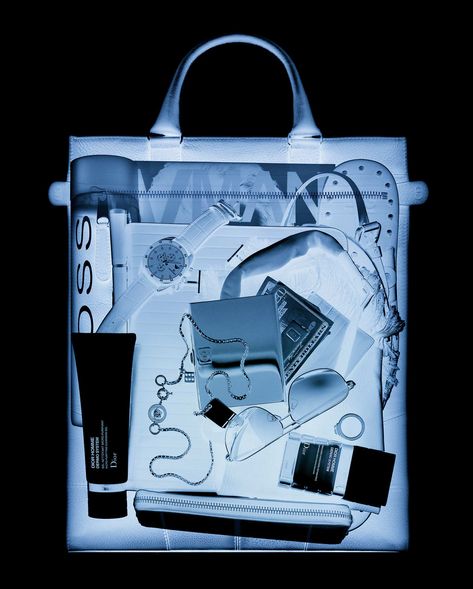 Accessories Bags Xray Still Life Photography, photographed by Still Life Photographer Daniel Lindh Photographer Accessories, Xray Art, Photography Composition, Fashion Still Life, Photography Bags, Cosmetics Photography, Food Graphic Design, Still Life Photographers, School Accessories