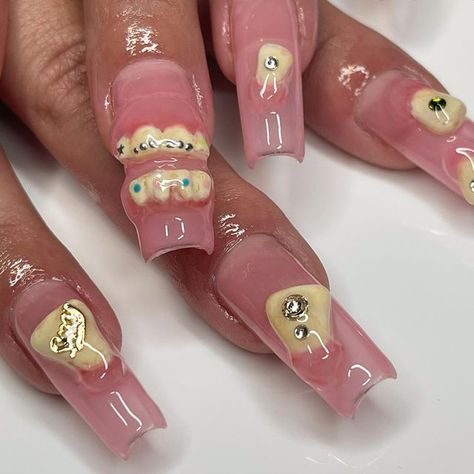 Teeth Nail Art, Tooth Nail Art, Teeth Nails Art, Tooth Nails, Heaven Nails, Teeth Nails, Indie Nails, Junk Nails, Witch Nails