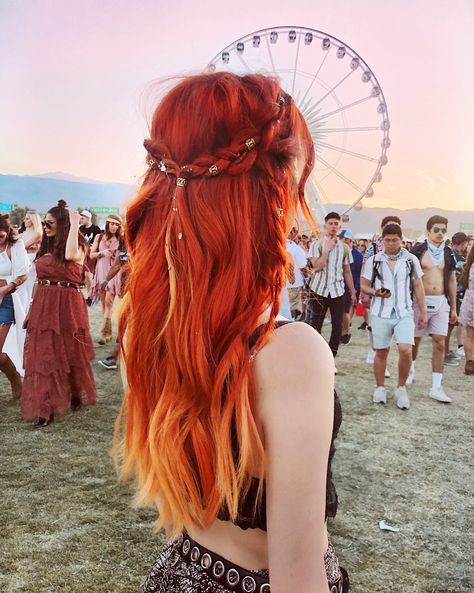 Flame Ombre Hair, Cheveux Oranges, Hello Hair, Reality Shifting, Fire Hair, Long Red Hair, Pretty Hair Color, Vintage Hair, Hair Dye Colors