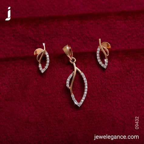 Wear an acceptable gemstone pendant set to look good... . Search for the Product Code '09432' on www.jewelegance.com . #myjewelegance #jewelegance #pendantset #gemstonependantset #specialoffers #GemsAndJewels #JewelryObsession #valentinedayoffer #gemstonejewellery #beautifuljewellery Gold Pendant Designs, Dollar Chain, Pendent Design, Minimalistic Jewellery, New Necklace Designs, Baby Jewelry Gold, Pendant Earrings Set, Jewel Design, Delicate Gold Jewelry