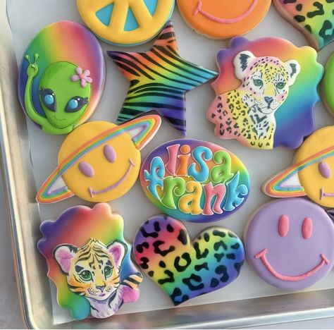 Lisa Frank Cookies Decorated, Lisa Frank Cupcakes, Lisa Frank Party Decorations, Lisa Frank Cookies, 1990s Birthday Party Theme, Lisa Frank Cake, 2000s Party Theme, Lisa Frank Party, Lisa Frank Birthday Party