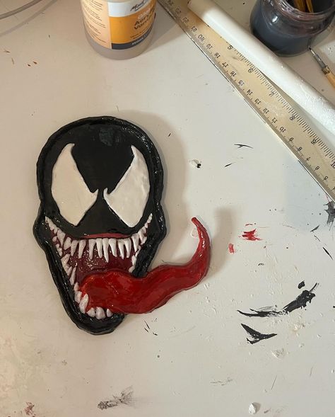 Trust the process 😮‍💨 #crafts #trinket #goodvibes #clay #venom #instagood #instagram Clay Marvel Ideas, Spiderman Clay Art, Marvel Clay Ideas, Horror Crafts, Marvel Aesthetic, Sculpture Art Clay, Desi Aesthetic, Beads Bracelet Design, Couch Potato