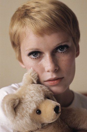 Mia Farrow Mia Farrow Pixie, Rosemary's Baby, Mia Farrow, Photoshoot Makeup, Girl Crushes, Pixie Hairstyles, Vintage Beauty, Hair A, Retro Vibe