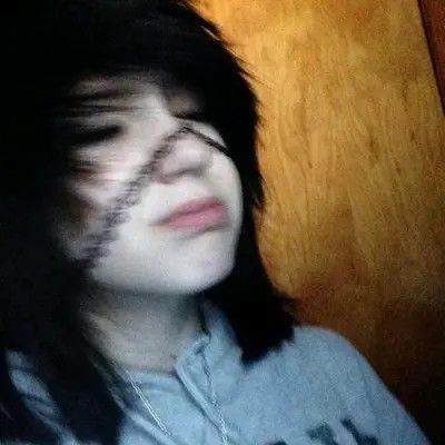 Emo Song, Emo Pfp, Scene Core, 2000s Emo, Emo Music, Emo Kid, Scene Girls, Emo Guys, Scene Fashion