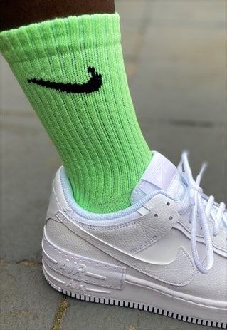 Neon Socks Outfit, Nike Socks Women, Neon Socks, Cash Cash, Socks Outfit, Festival Outfit Inspiration, Adidas Socks, Socks Packaging, Festival Inspo