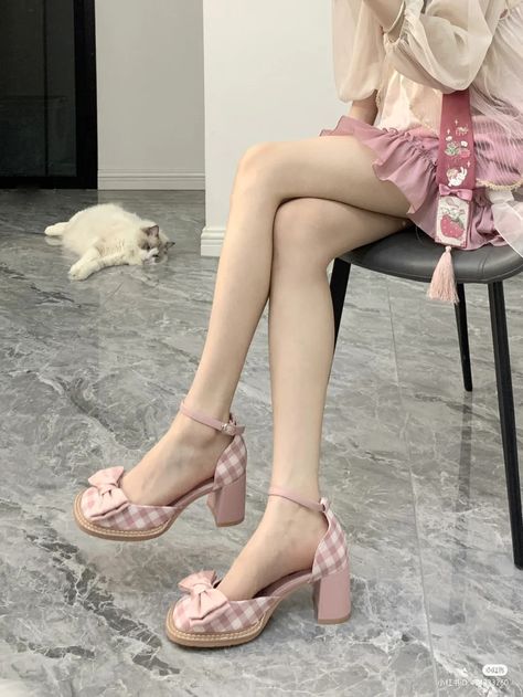 Korean High Heels, Korean Heels, Princess Heels, Gaun Koktail, Medium Heel Shoes, Dr Shoes, Fashion Shoes Heels, Cute Shoes Heels, Shoes Heels Classy