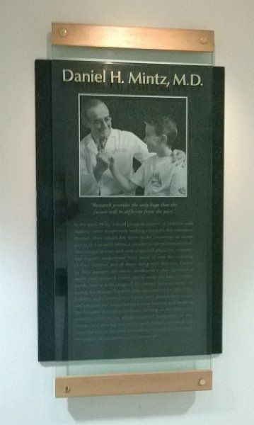 Donor Plaques, Plaque Ideas, Recognition Plaques, Donor Wall, Donor Recognition, Custom Plaques, Sport Hall, Damascus, Sign Design