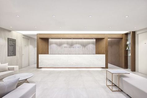 Receptionist Design, Front Desk Design, Dentist Office Design, Healthcare Interior Design, Medical Office Decor, Dental Office Design Interiors, Medical Office Design, Reception Desk Design, Clinic Interior Design