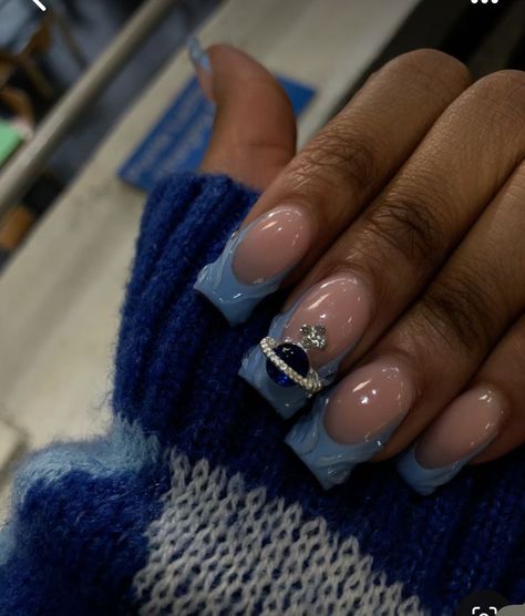 Nail Inspiration Dark Blue, Navy Blue Nail Designs, Blue Prom Nails, Blue Christmas Nails, Short French Tip Nails, Planet Nails, Blue And Silver Nails, Royal Blue Nails, Dark Blue Nails