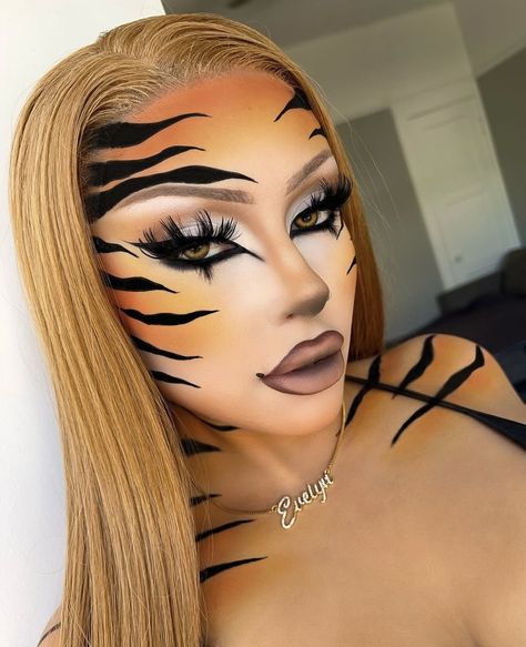 #makeup Tiger Print Eye Makeup, Thug Makeup, Tiger Print Makeup, Diy Tiger Costume Women, Tiger Makeup Women, Animal Halloween Makeup, Animal Makeup Looks, Halloween Makeup For Work, Blonde Halloween