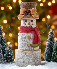 Birch Crafts, Log Decor, Snowman Ideas, Wooden Christmas Crafts, Diy Christmas Decorations Easy, Christmas Wood Crafts, Holiday Crafts Christmas, Xmas Ideas, Christmas Decorations Rustic