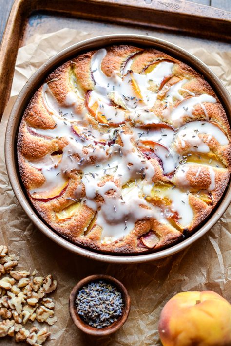 Lavender, Peach Cake with Walnuts Lavender Dessert Recipes, Lavender Dessert, Unique Recipes Desserts, Nutrisystem Recipes, Slushie Recipe, Lavender Recipes, Fantasy Food, Torte Cupcake, Peach Cake