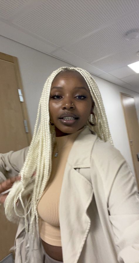 Prioritize Your Peace, Blonde Box Braids, Colored Braids, Blonde Braids, Braided Hairstyles For Black Women, Dark Skin Women, Box Braids Hairstyles, Afro Hairstyles, Black Girls Hairstyles