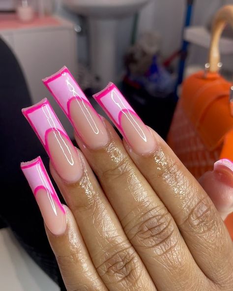 French Outline Acrylic Nails, French Tip Outline, Colored French Nails, Cherry Nail, Grey Nail Designs, Chrome Nail Art, Gel Polish Manicure, French Tip Nail Designs, Cherry Nails