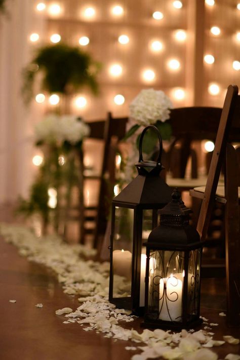 Wedding Aisle Lanterns Indoor, Lantern Wedding Aisle, Lantern Wedding Ceremony, Wedding Aisle Candles, Aisle Candles, Aisle Decorations, Shotgun Wedding, Aisle Flowers, Hydrangeas Wedding