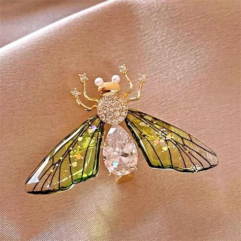 Lovely Birds Butterfly Bee Brooch For Women Pearl Rhinestone Trendy Animal Jewelry Coat Dress Lapel Pins Wedding Party Gifts #instagram #smartwatch #love #spotify #tiktok #follow #like  #personalhealth  #video #instagood #hiphop #memes #viral #Aliexpress #gamer #rap #facebook #explore #ps #amazon #helth #k #artist #trending #watch https://s.click.aliexpress.com/e/_DBi2FoJ Stump Work, Lapel Pins Wedding, Fix Clothing, Pearl Party, Bee Brooch, Fancy Gifts, Animal Brooch, Spring Gifts, Bird Brooch