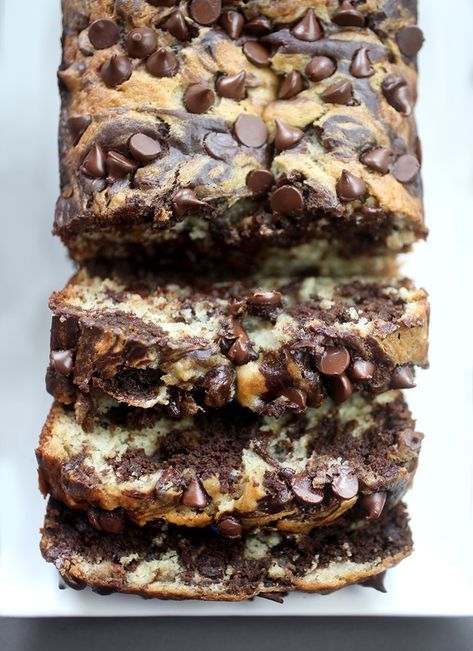 Marbled Banana Bread, Slow Cooker Desserts, Chocolate Banana Bread, Chocolate Chip Banana Bread, Baked Goodies, Banana Recipes, Dessert Bread, Chocolate Banana, Food Cakes